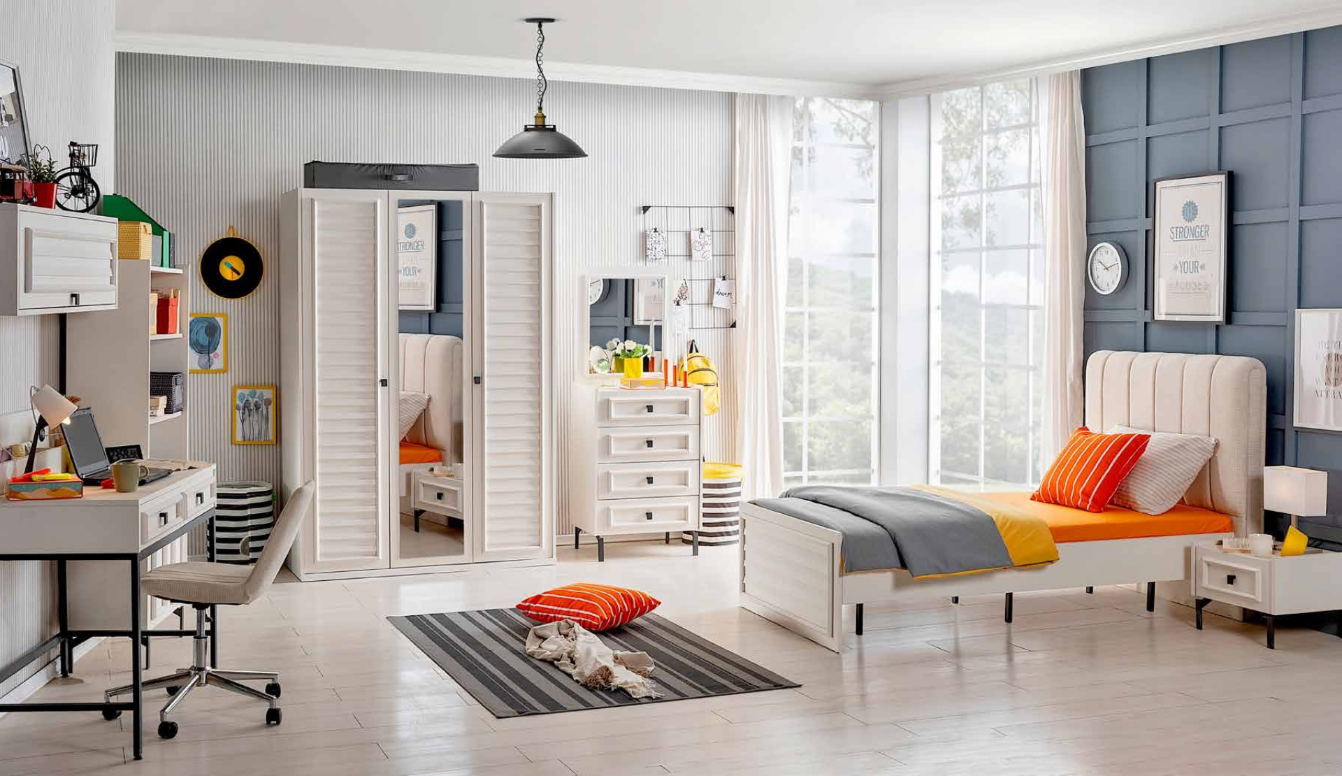 LINE Genç Odası Takımı